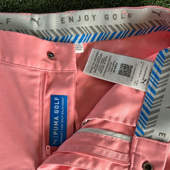UNISEX PUMA GOLF SHORTS - Picture 2 of 5